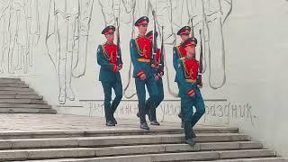 Смена Почётного Караула в Пантеоне Славы Мамаев Курган, Волгоград, 10 октября 2022 года, 15:00 часов